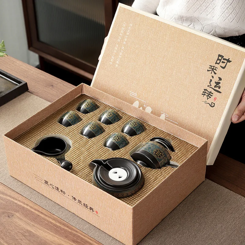 家庭用ティーセットクリエイティブリビングルーム半自動回転カン - Gongfu Tea Set のレビューと価格