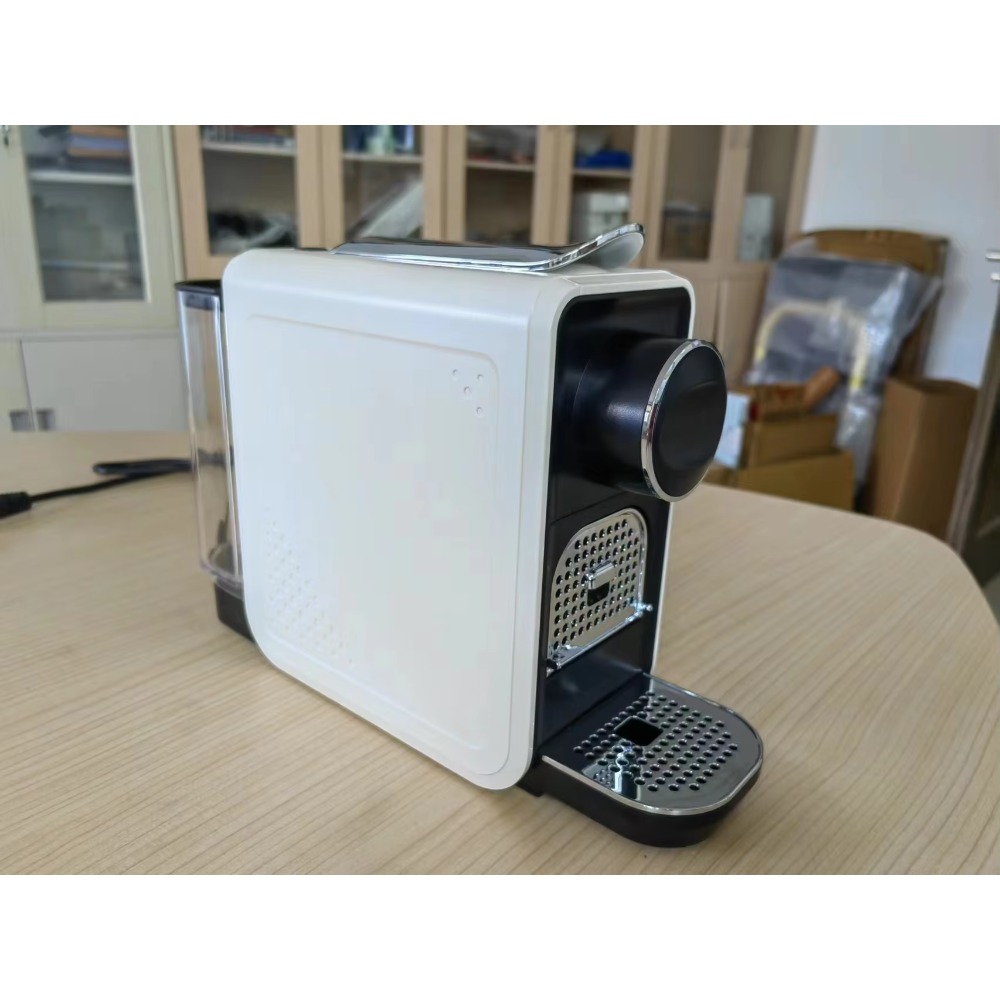 業務用コーヒーメーカー（パン屋向け）ポンプコア部品 - Coffee&Tea House Opinie のレビューと価格
